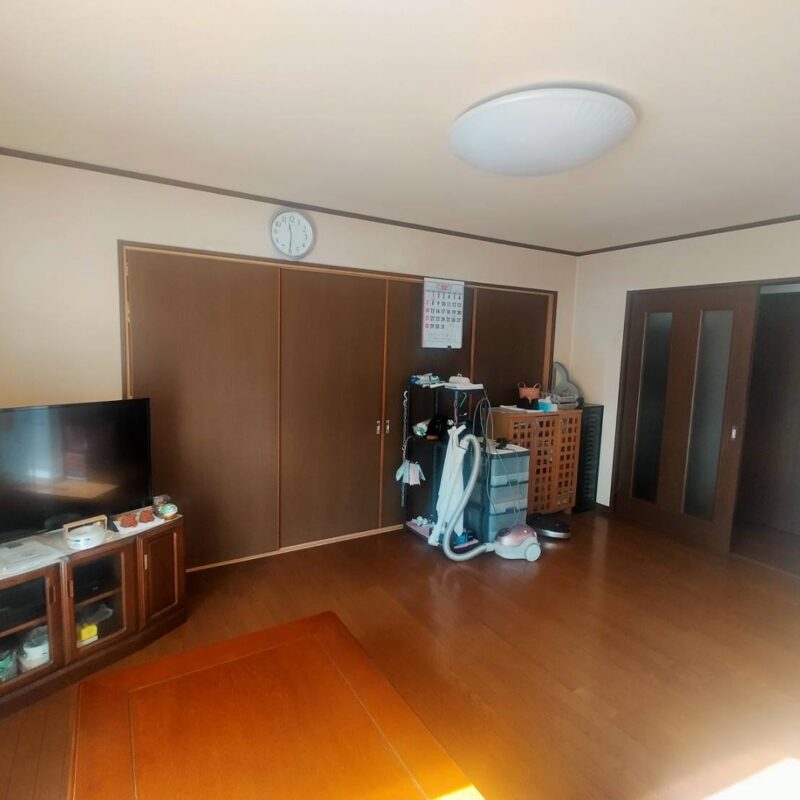 リビング (居間)